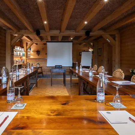 Ξενοδοχείο Le Chamois D'or 4*